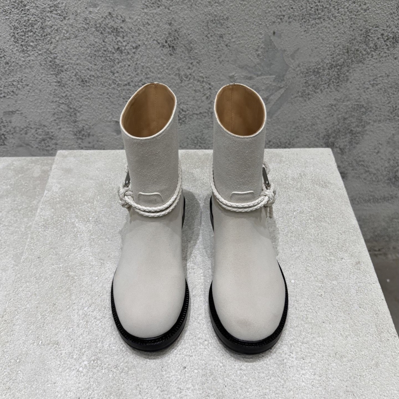 b0tt*ga Ven*ta boots